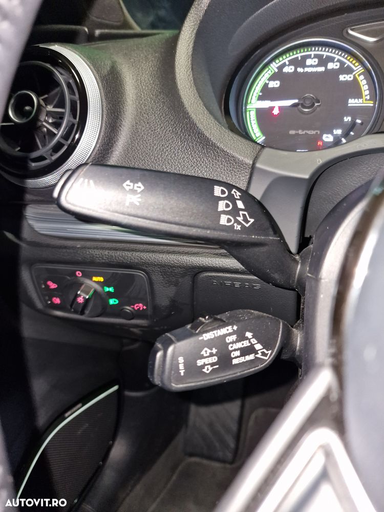 Audi e-tron - 14