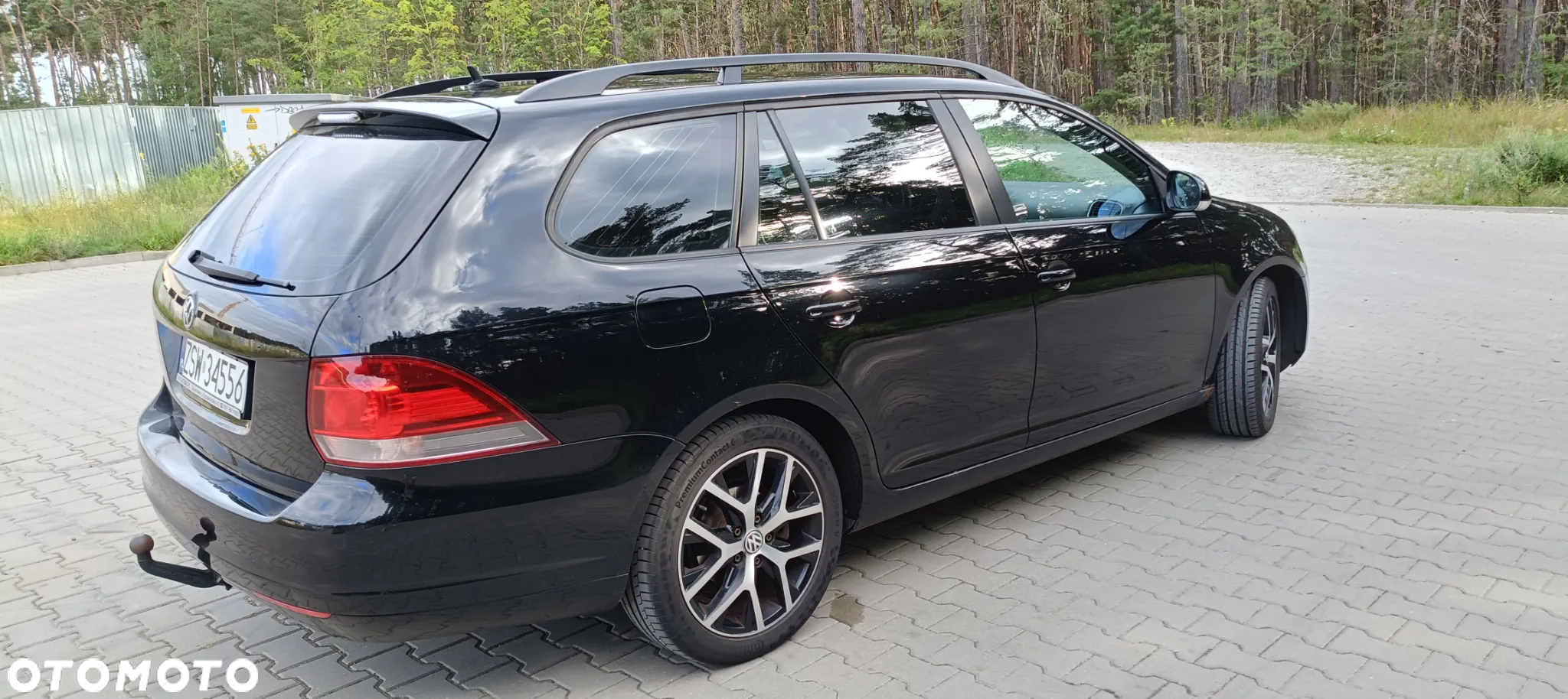Volkswagen Golf 1.6 TDI DPF Comfortline - 6