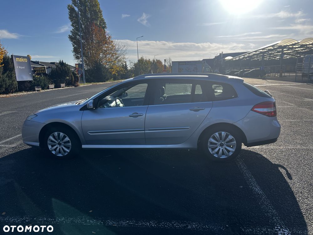 Renault Laguna - 1