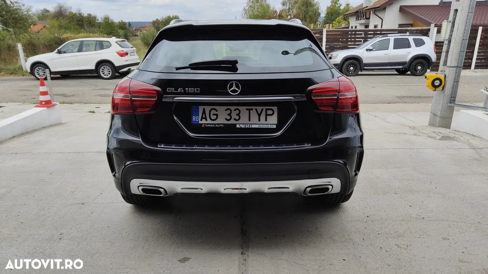 Mercedes-Benz GLA - 5