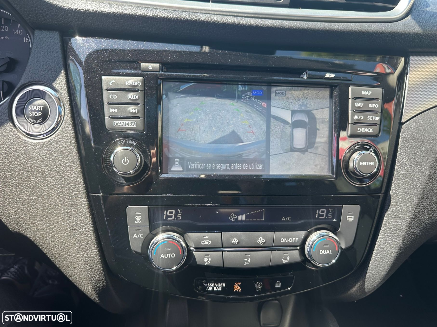 Nissan Qashqai 1.5 dCi Tekna Premium - 9