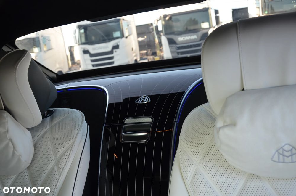 Mercedes-Benz Maybach Klasa S 680 4-Matic Night Series - 29