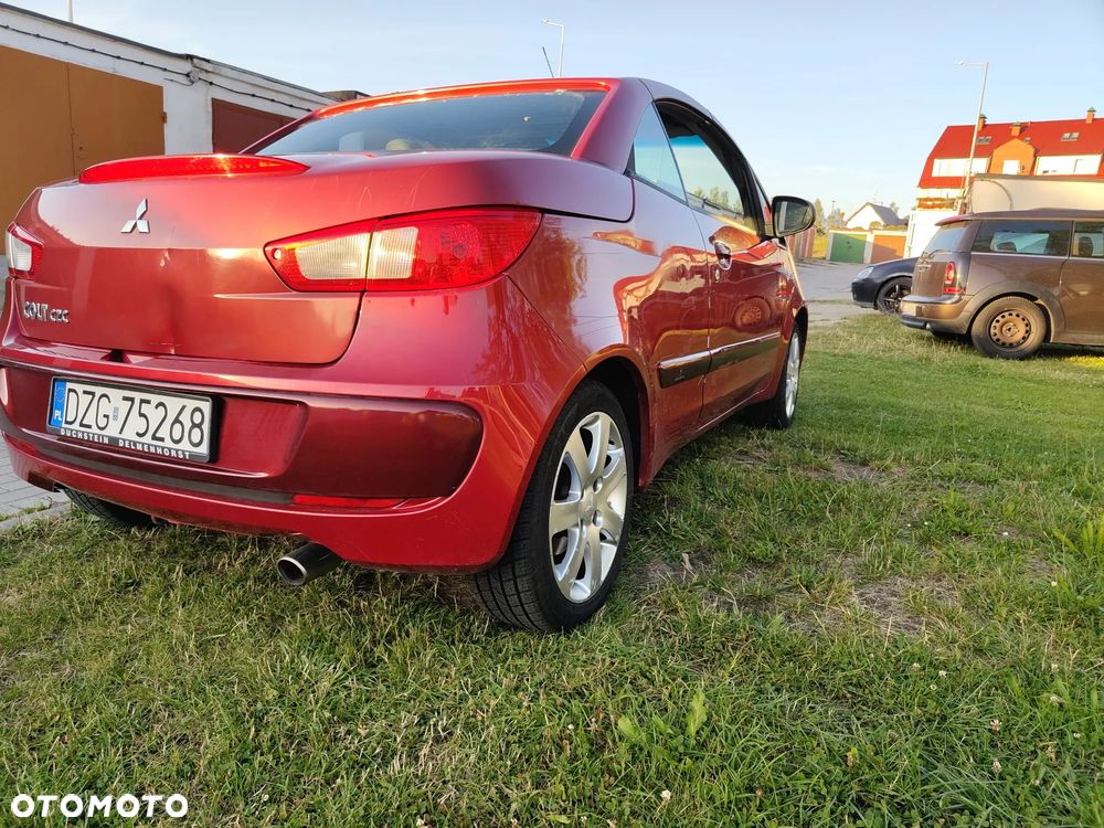 Mitsubishi Colt 1.5 - 9
