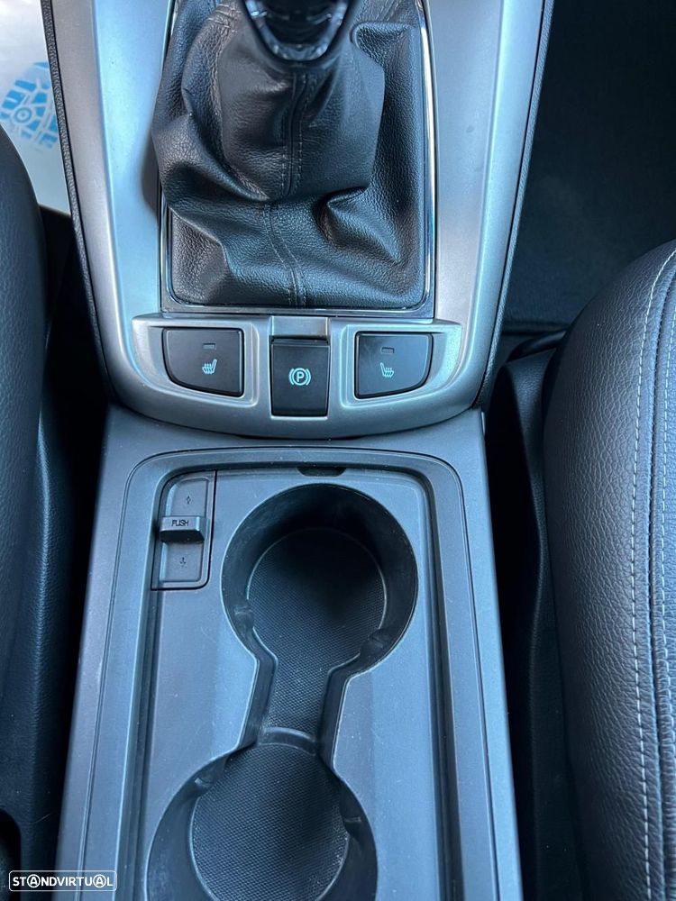 Chevrolet Captiva 2.2 VCDi Seven Xtreme 164g 7L - 16