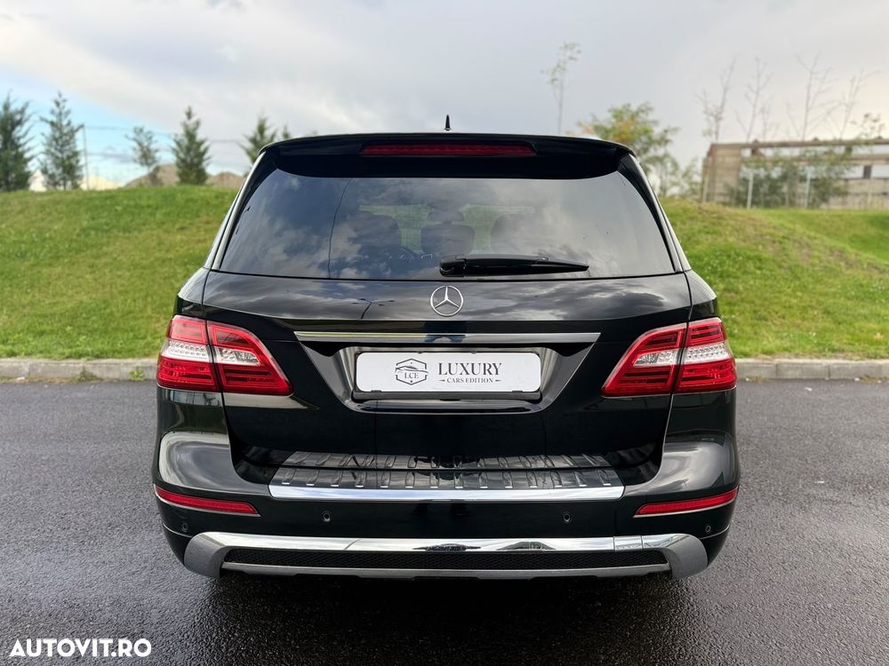 Mercedes-Benz ML 250 BlueTEC 4MATIC Aut - 12