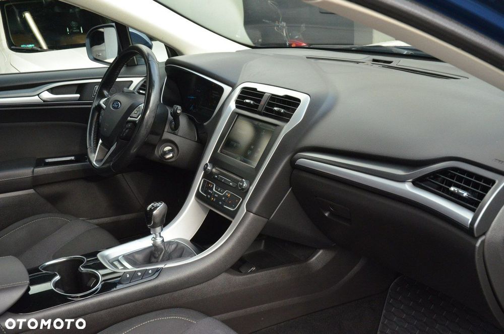 Ford Mondeo 2.0 EcoBlue Titanium - 17