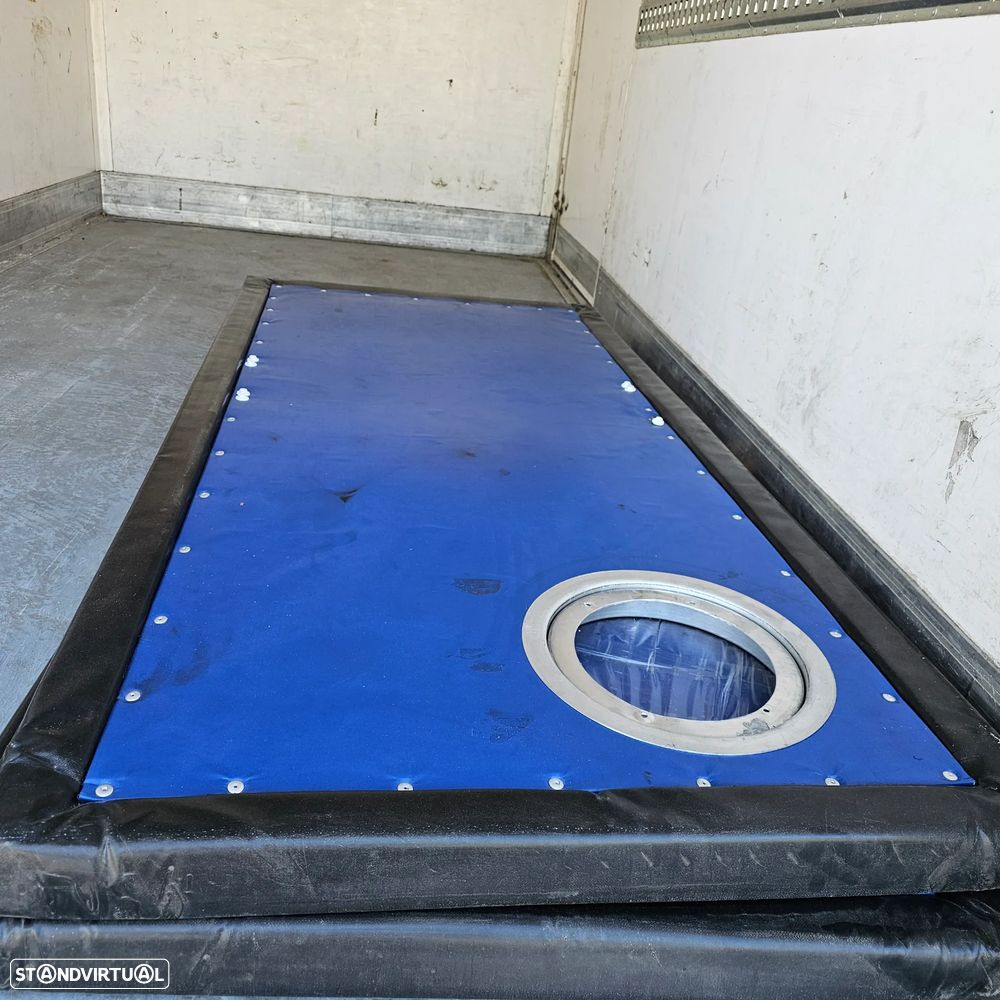 Iveco 35 C 14 Frio Garagem - 16