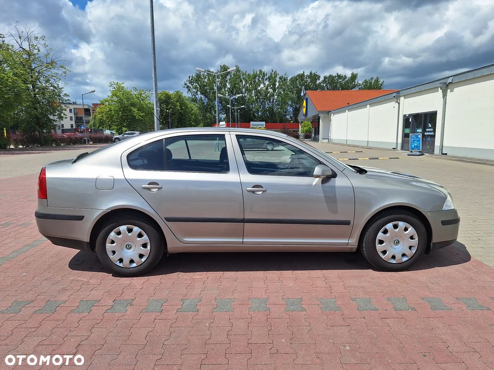 Skoda Octavia 1.9 TDI Ambiente - 4
