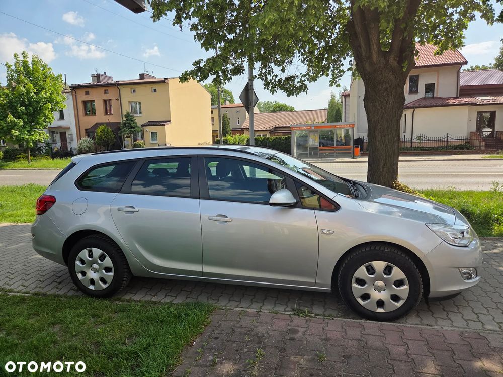 Opel Astra 1.4 Turbo - 2
