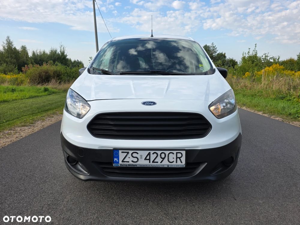 Ford Tourneo Courier 1.0 EcoBoost Ambiente - 22