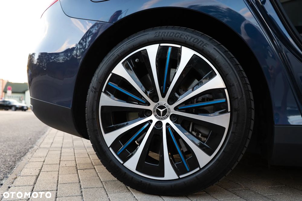 Mercedes-Benz EQE 350 90.5kWh 4-Matic Electric Art - 19