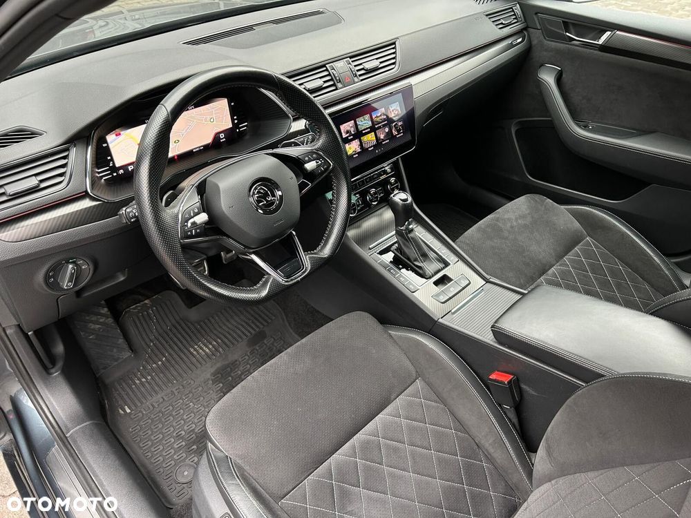 Skoda Superb 2.0 TSI Sportline DSG - 8