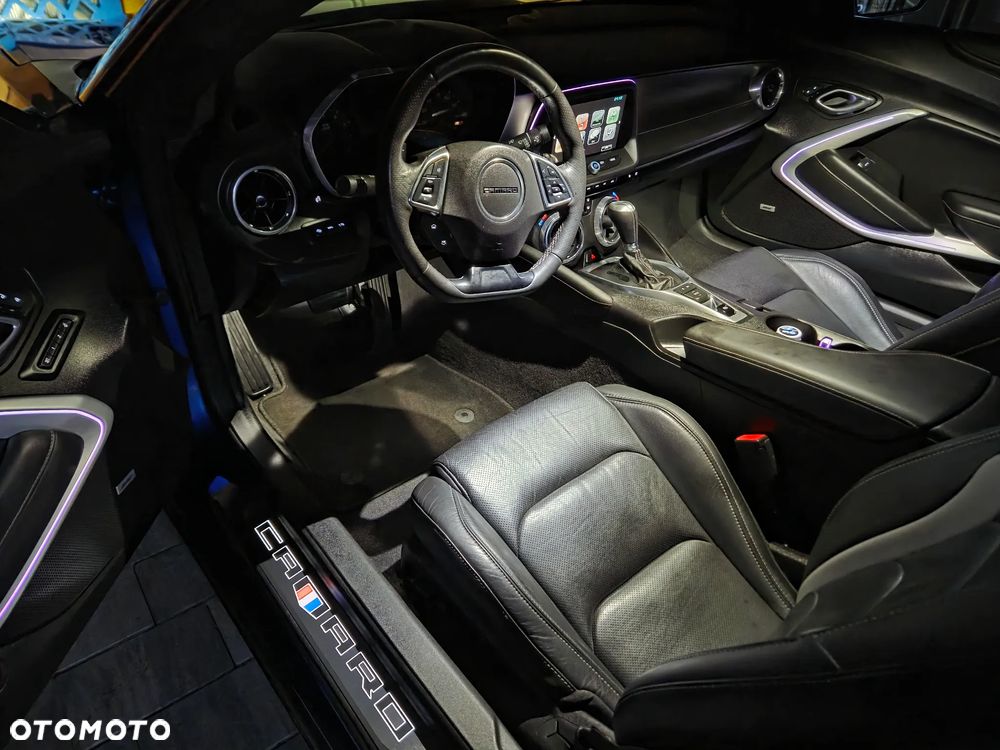 Chevrolet Camaro 3.6 V6 Coupe 2LT - 23