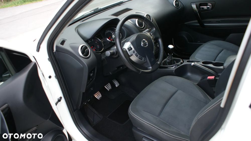 Nissan Qashqai 1.6 dCi Tekna - 12