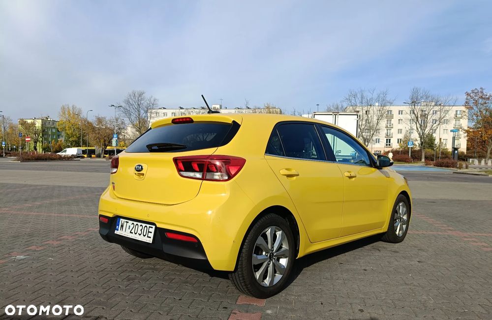 Kia Rio - 3