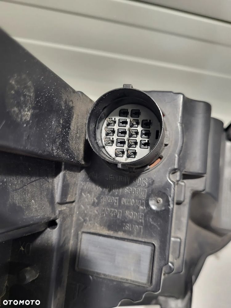 LAND ROVER L494 SPORT XENON KOMPLET LAMP DK62-13W029-EJ / DK62-13W030-EJ - 14