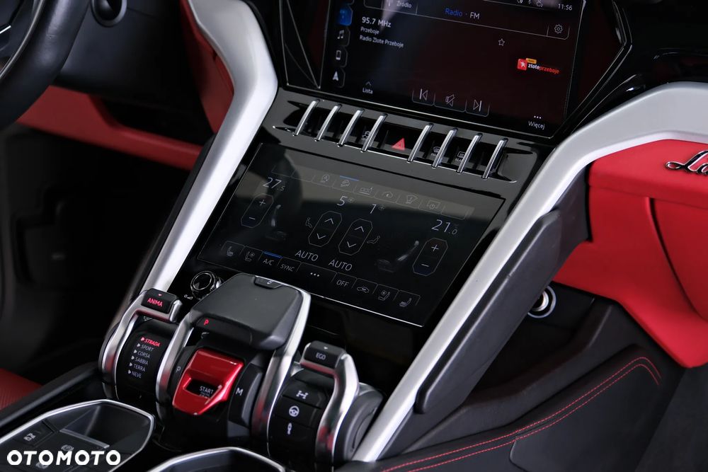 Lamborghini Urus - 35