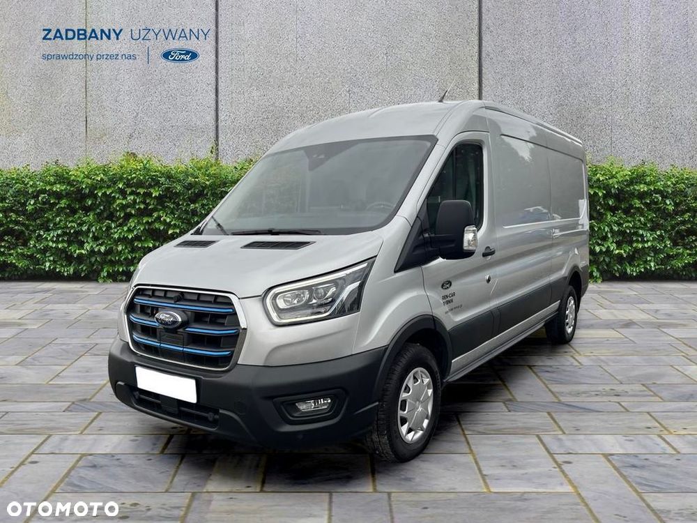 Ford E-Transit 350 L3H2