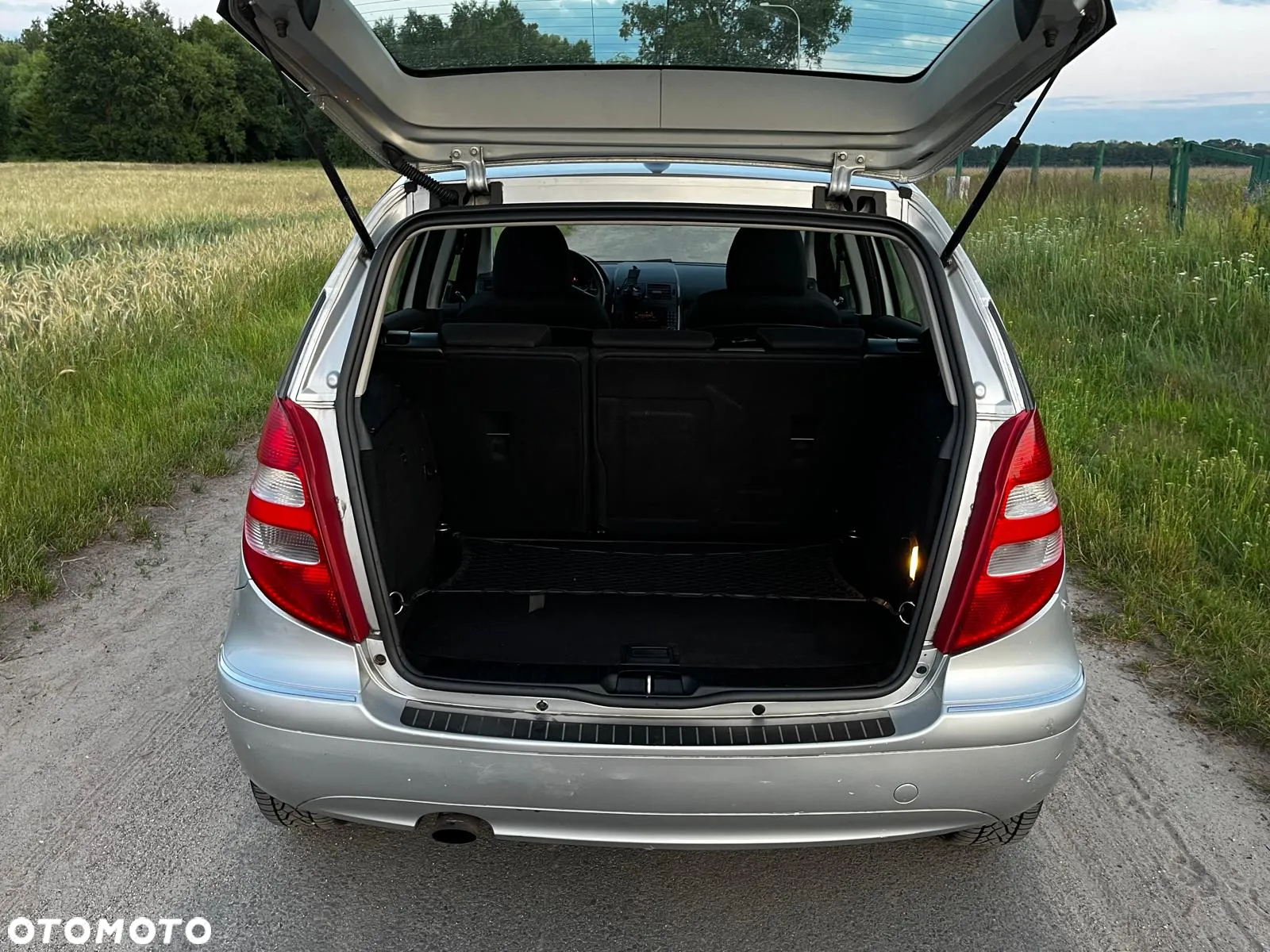 Mercedes-Benz Klasa A 170 Autotronic Elegance - 8