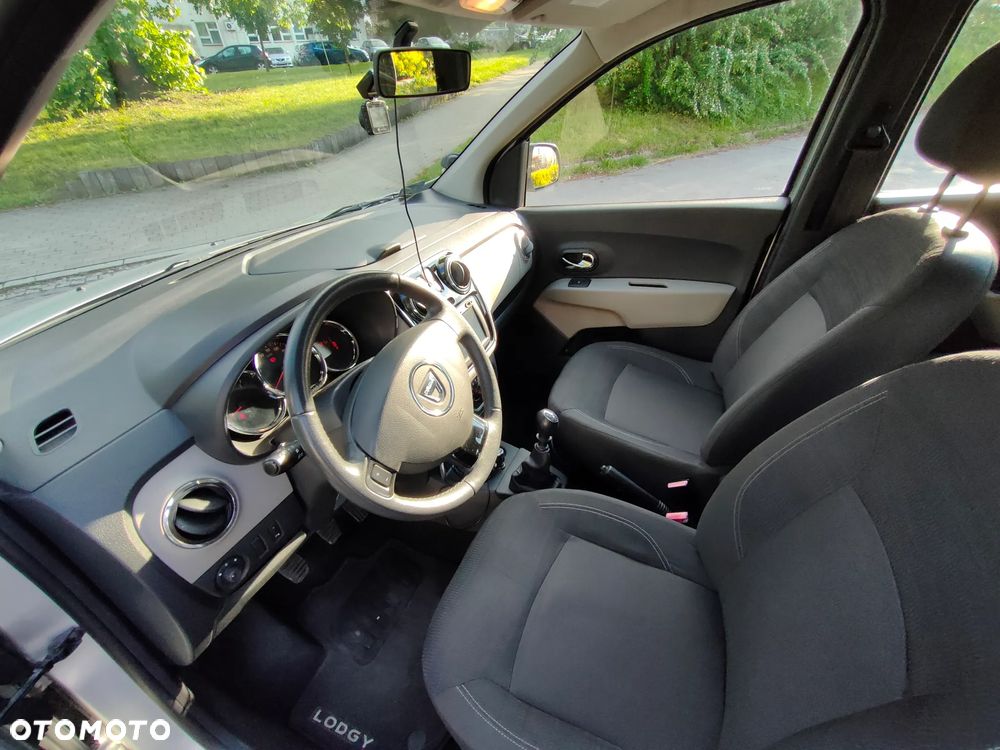 Dacia Lodgy dCi 110 Prestige - 14