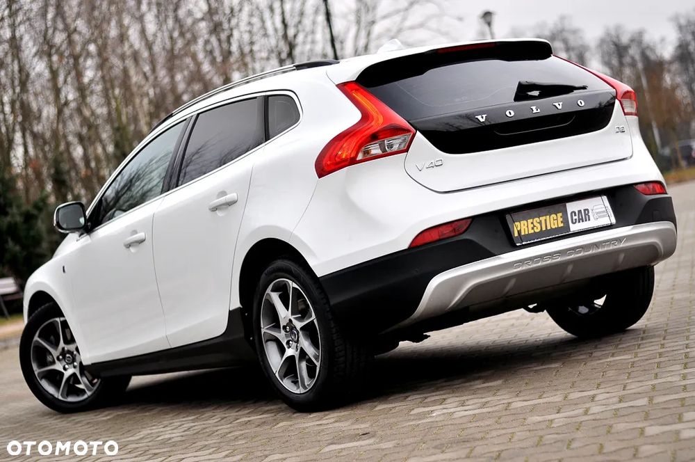 Volvo V40 Cross Country D2 Ocean Race - 4