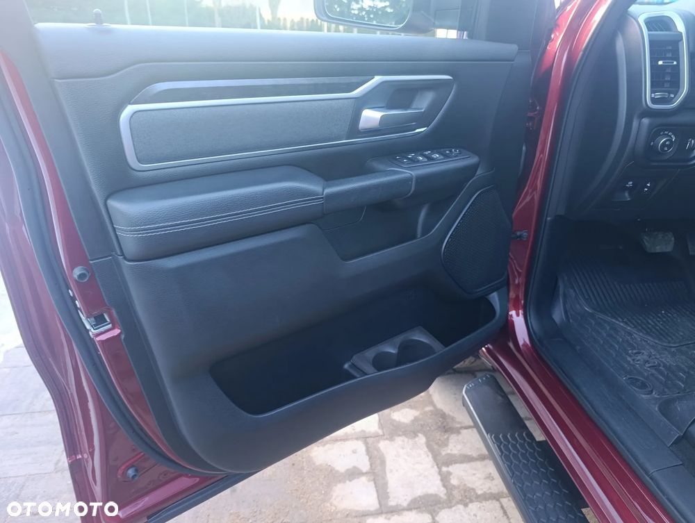 RAM 1500 5.7 Crew Cab Bighorn - 17