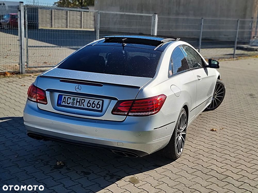 Mercedes-Benz Klasa E - 3