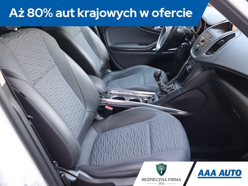 Opel Zafira - 10