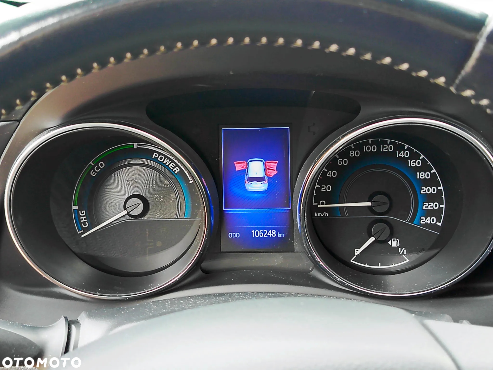Toyota Auris Hybrid 135 Prestige - 16