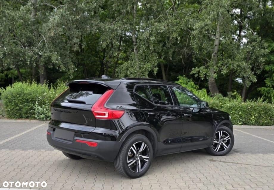 Volvo XC 40 B5 B AWD Ultimate Dark - 6