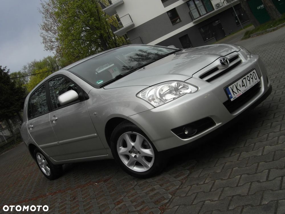 Toyota Corolla 1.6 VVT-i Automatik Edition - 12