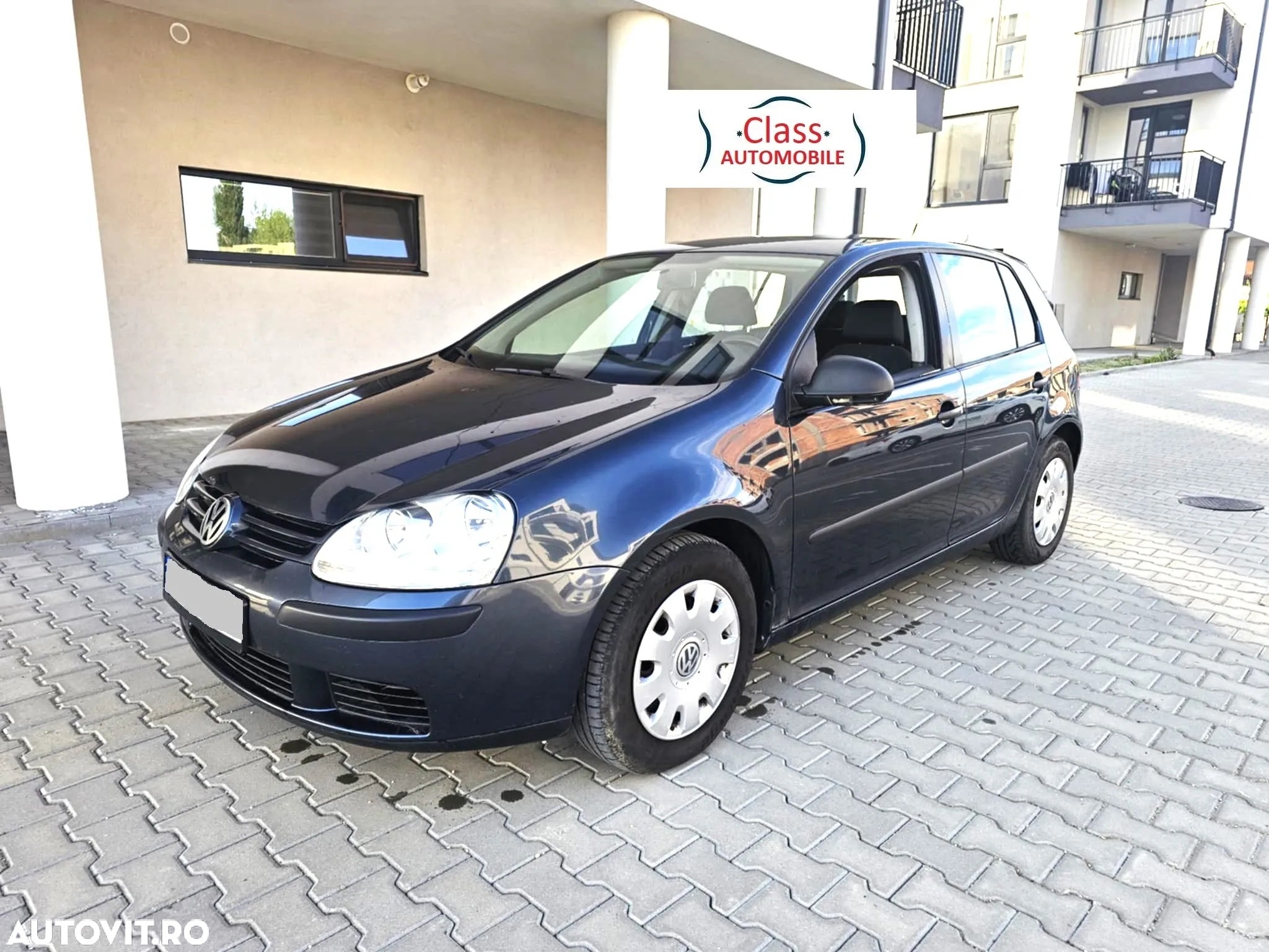 Volkswagen Golf 1.9 TDI DPF Comfortline - 3