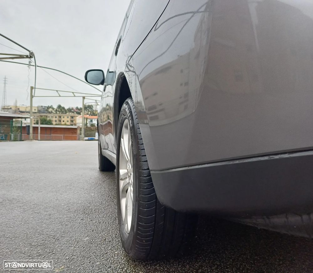 Mitsubishi Outlander 2.2 DI-D Instyle Navi 4WD - 45