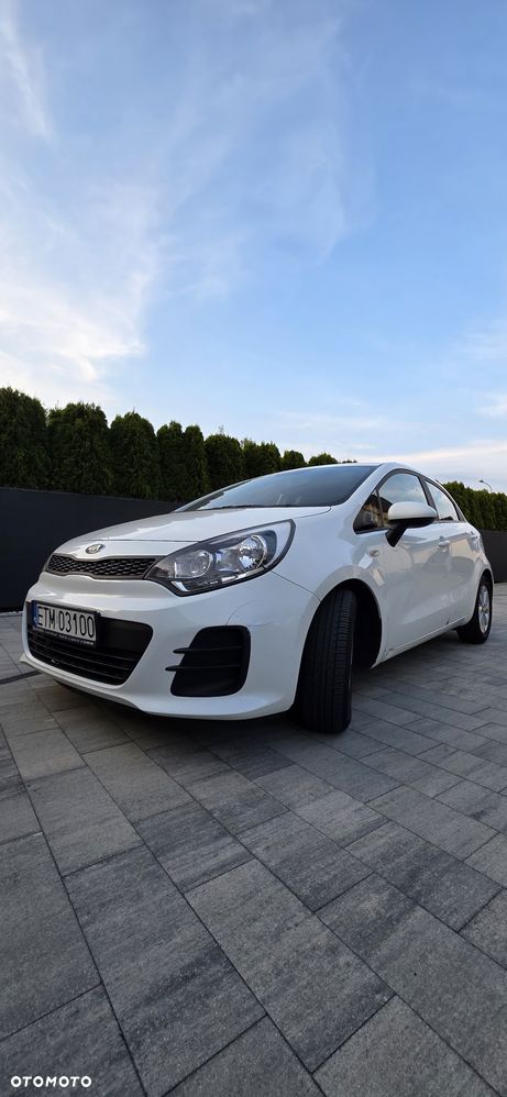 Kia Rio 1.4 crdi Business Line - 19