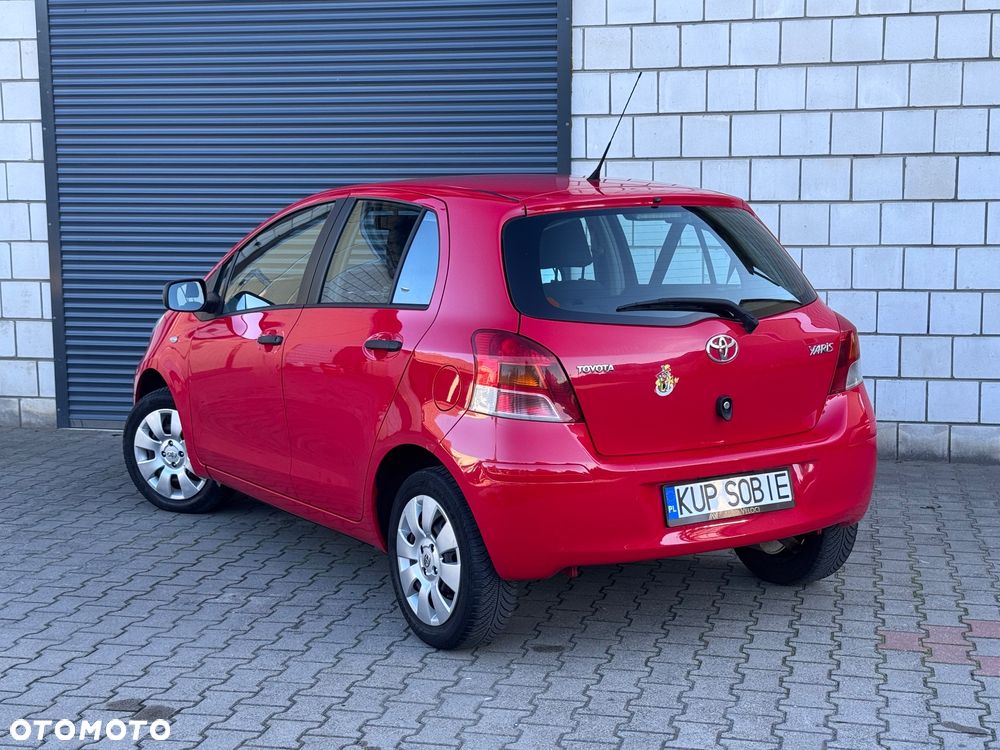 Toyota Yaris 1.0 Premium EU6 - 19
