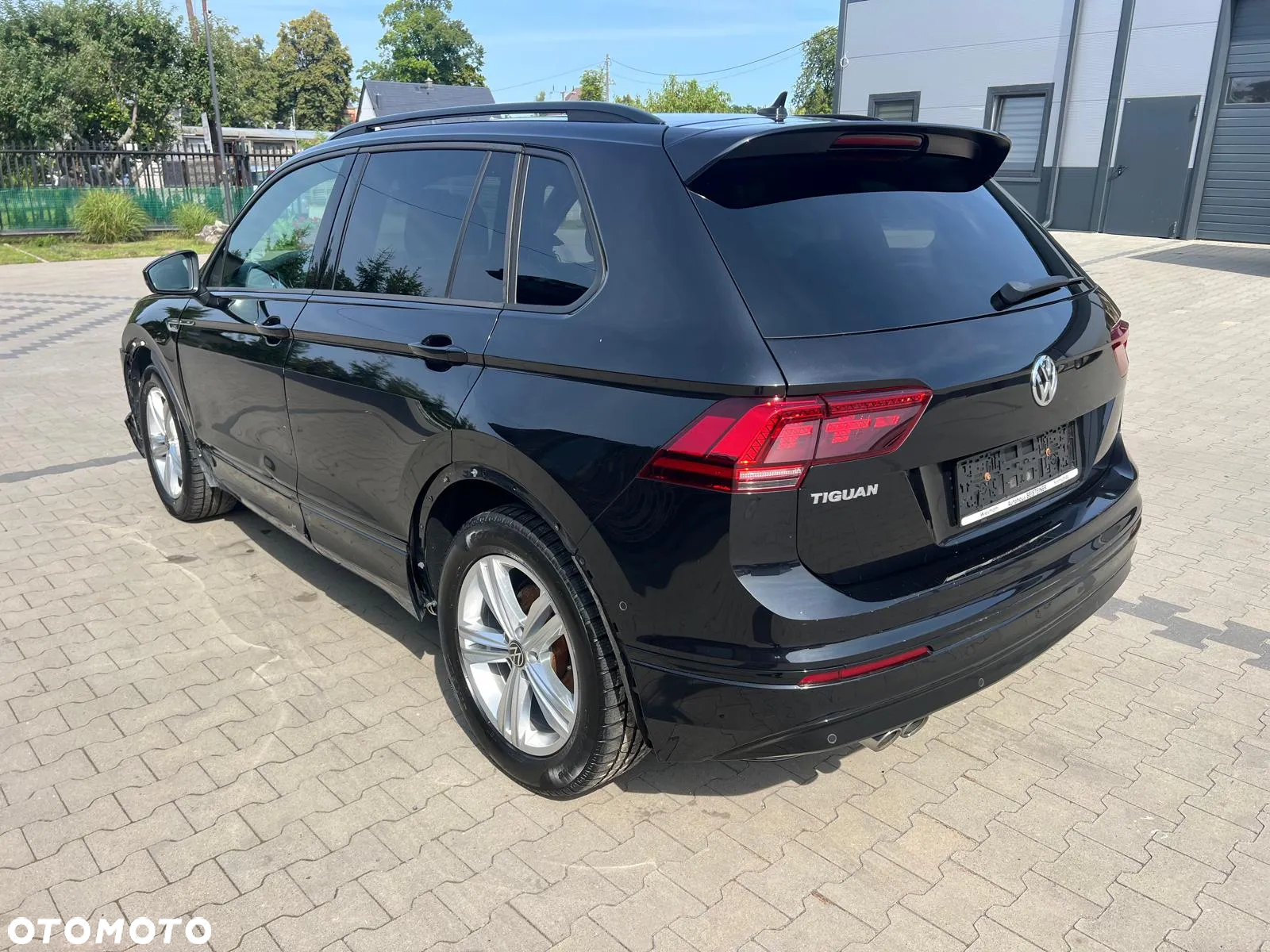 Volkswagen Tiguan - 7