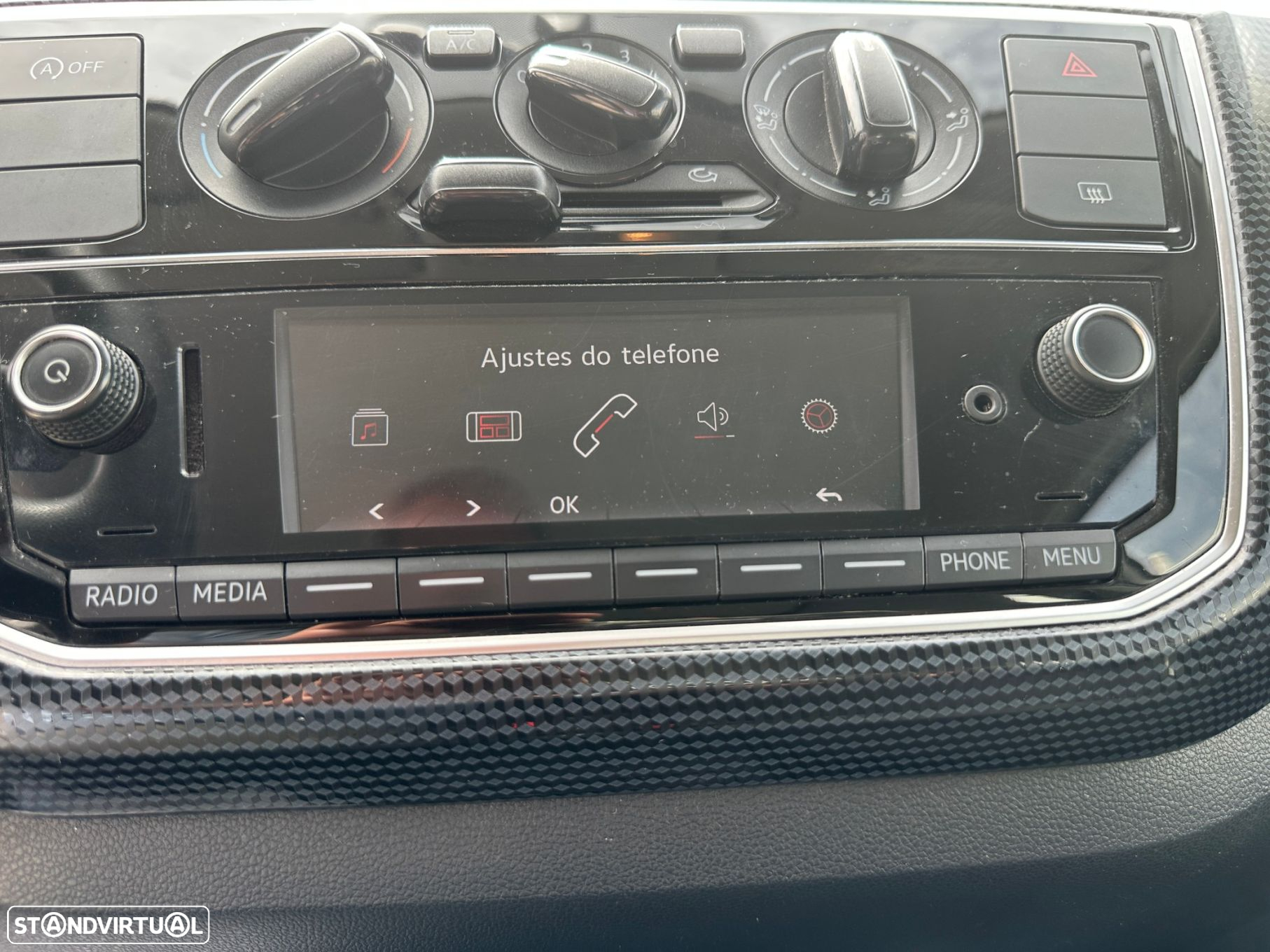 VW Up! 1.0 BMT Move - 19