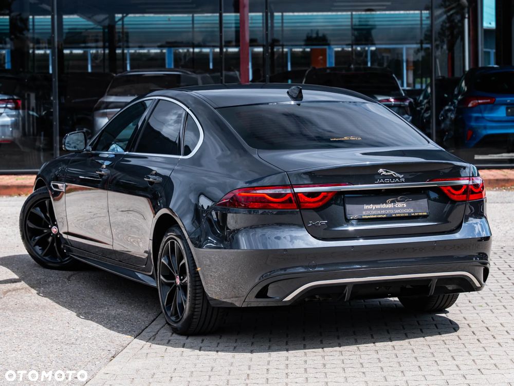 Jaguar XF D200 R-Dynamic HSE - 5