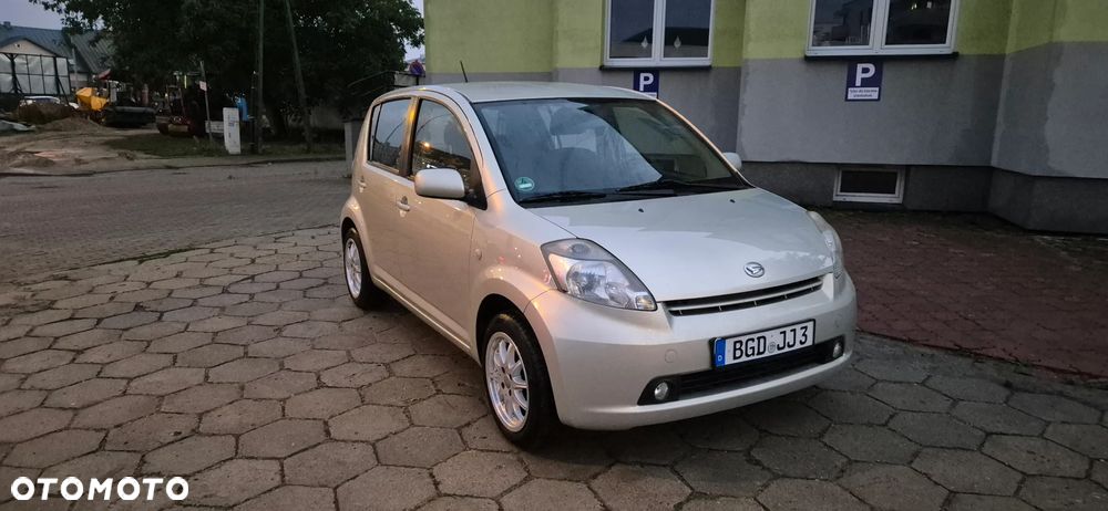 Daihatsu Sirion 1.3 CooLine - 2
