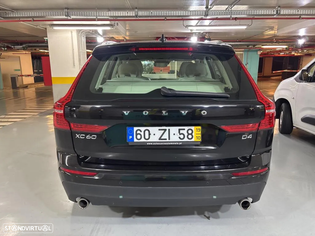 Volvo XC 60 2.0 D4 Momentum Plus Geartronic - 5