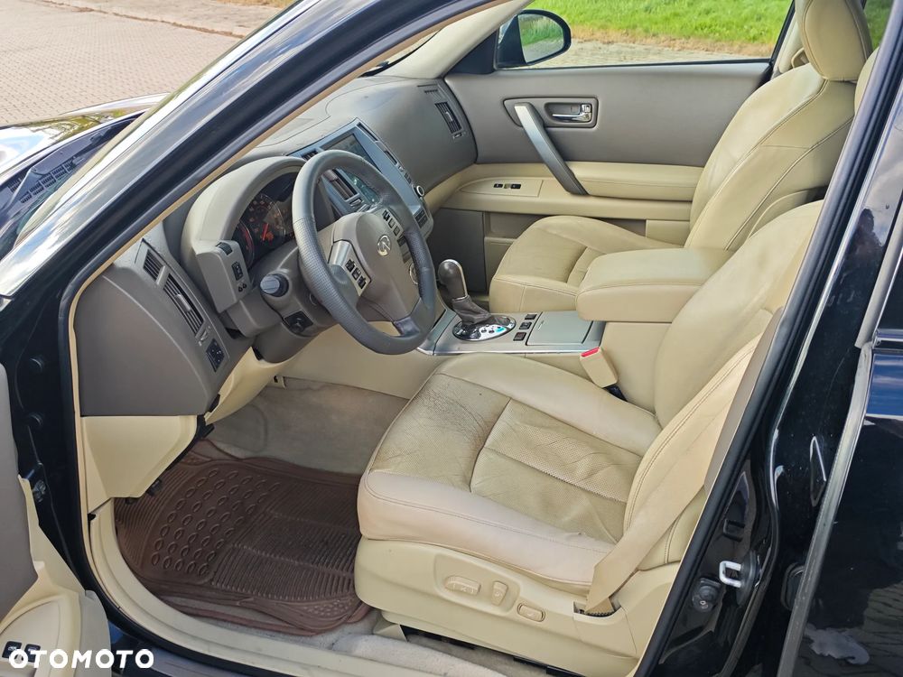 Infiniti FX FX35 - 12