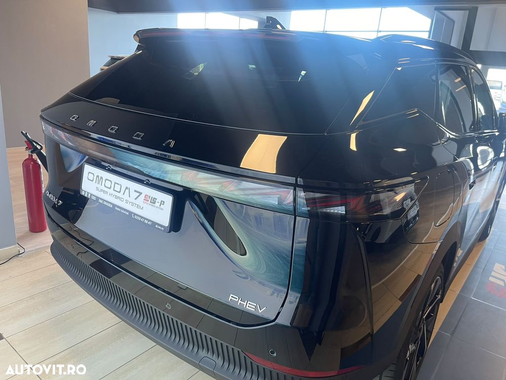 Omoda 7 1.5 TGDI 1DHT PHEV Exclusive - 13