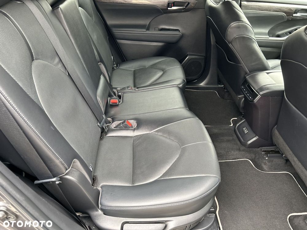 Toyota Highlander - 18