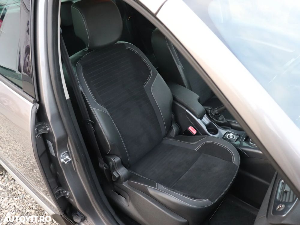 Renault Scenic ENERGY dCi 110 EDC BOSE EDITION - 25