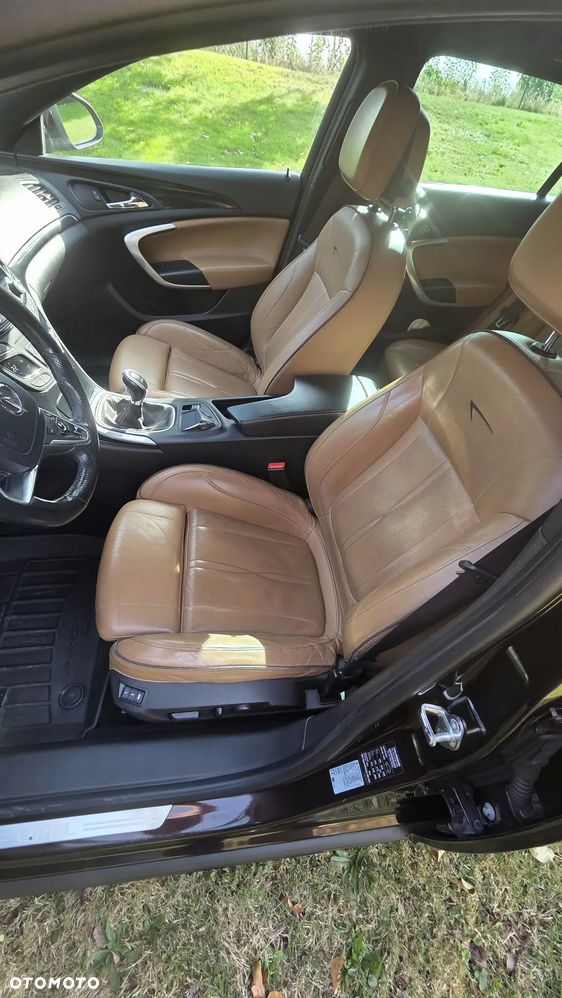 Opel Insignia - 17