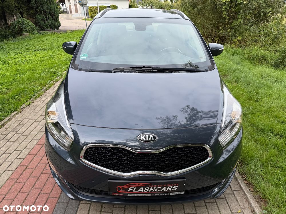 Kia Carens 1.7 CRDi 141 Dream Team Edition - 32