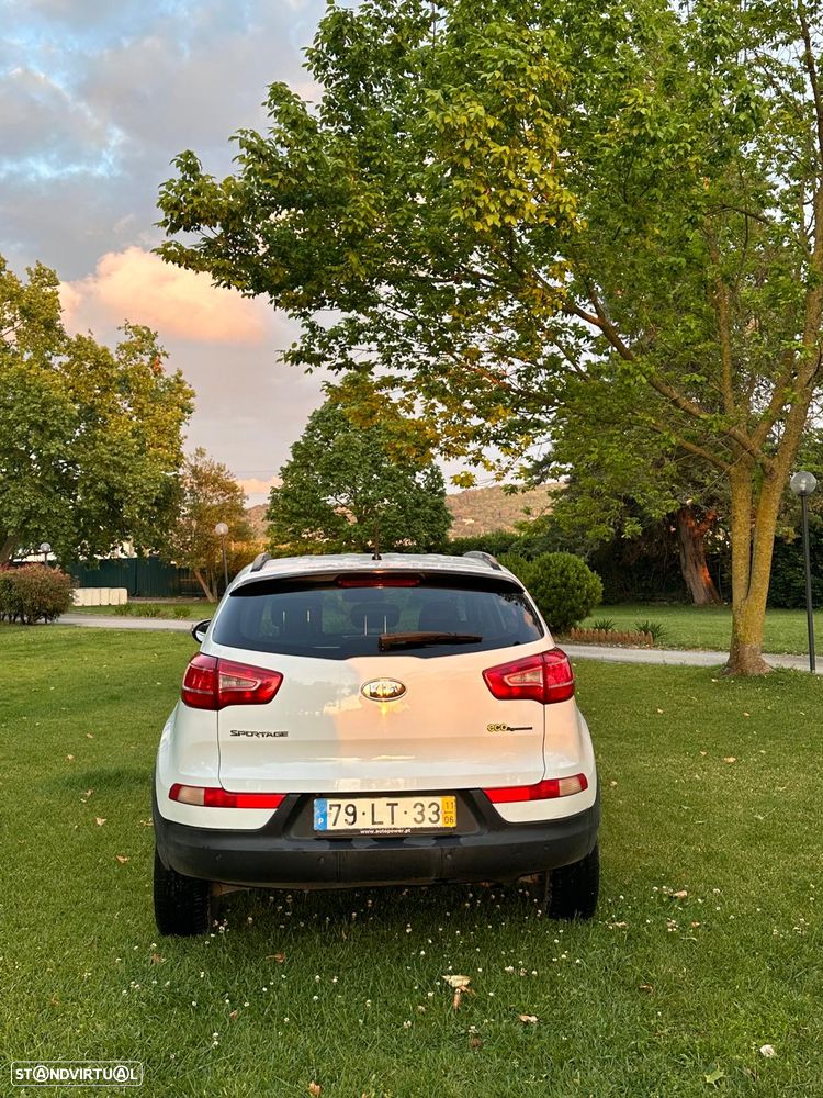 Kia Sportage 1.7 CRDI ISG EX - 4