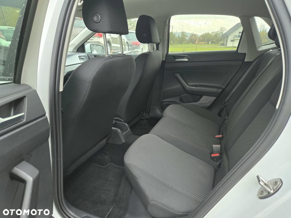 Volkswagen Polo - 16