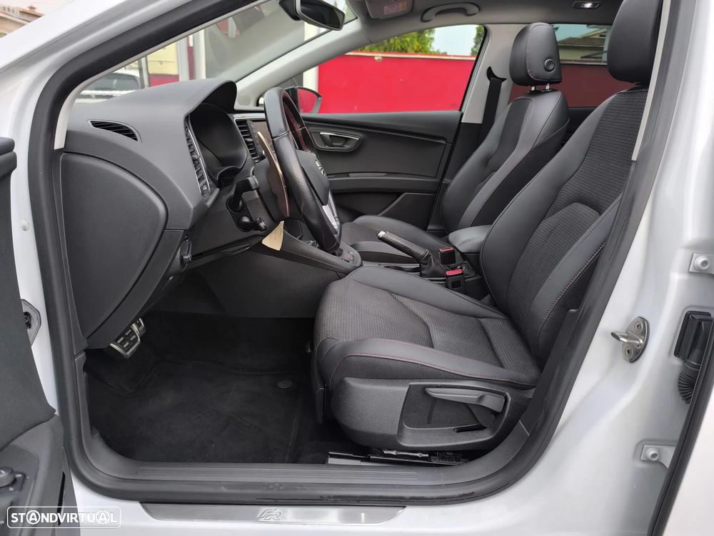 SEAT Leon 2.0 TDI DPF S&S DSG FR - 24