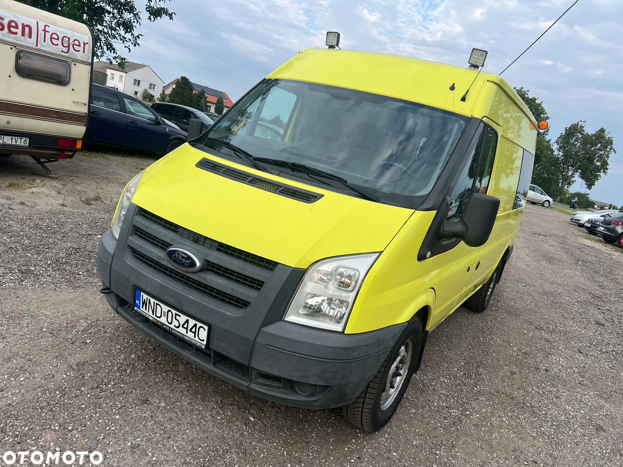 Ford Transit 2,3 benzyna z gazem, tył napęd - 3